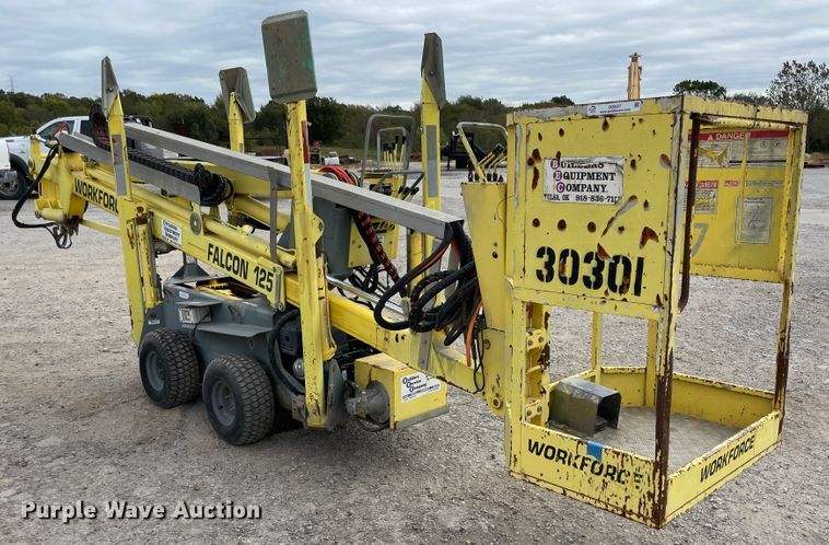 image for item IX9527 2001 Workforce Falcon 125  boom lift