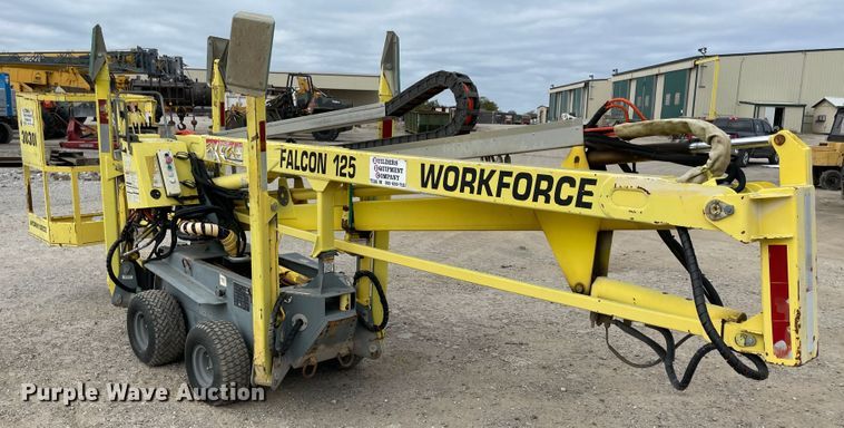 image for item IX9527 2001 Workforce Falcon 125  boom lift