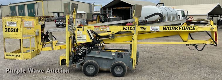 image for item IX9527 2001 Workforce Falcon 125  boom lift