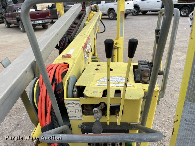 image for item IX9527 2001 Workforce Falcon 125  boom lift