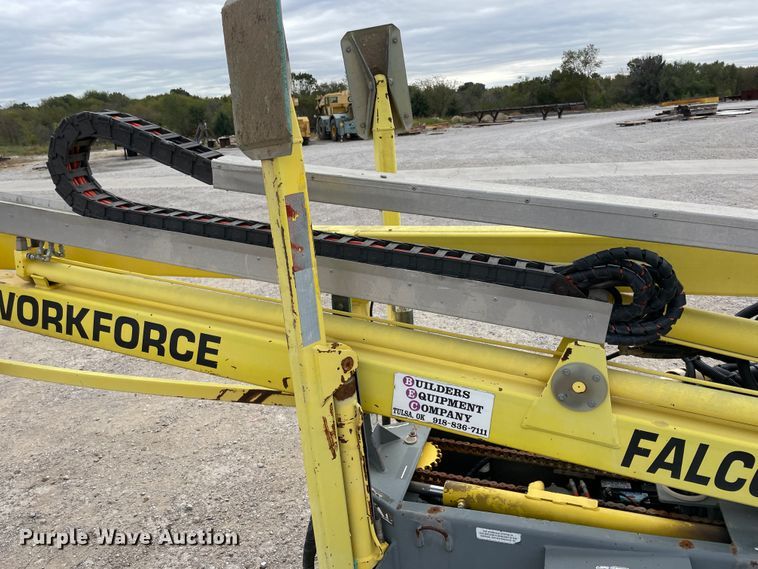 image for item IX9527 2001 Workforce Falcon 125  boom lift