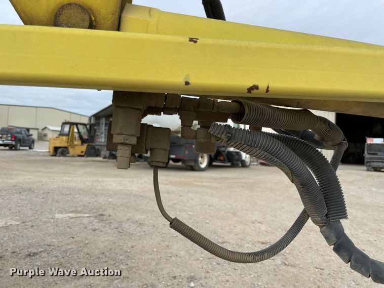 image for item IX9527 2001 Workforce Falcon 125  boom lift