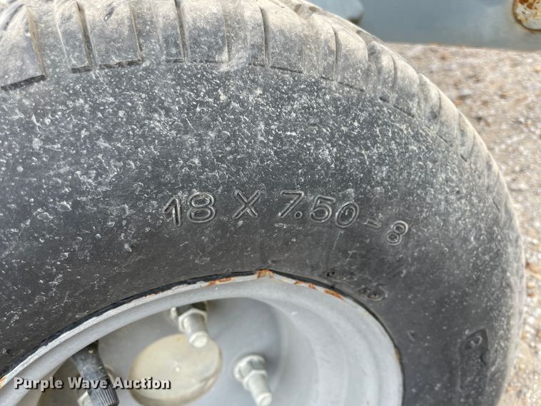 image for item IX9527 2001 Workforce Falcon 125  boom lift