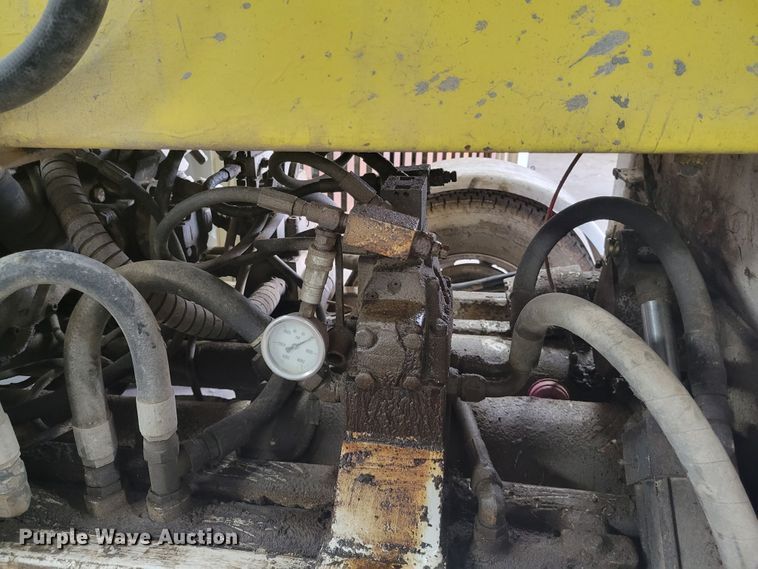 image for item JF9944 Mayco Pump ST-30  concrete pump