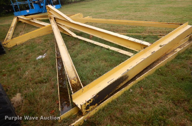 image for item JF9945 Gantry crane