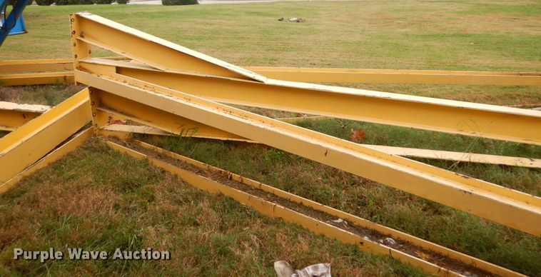 image for item JF9945 Gantry crane