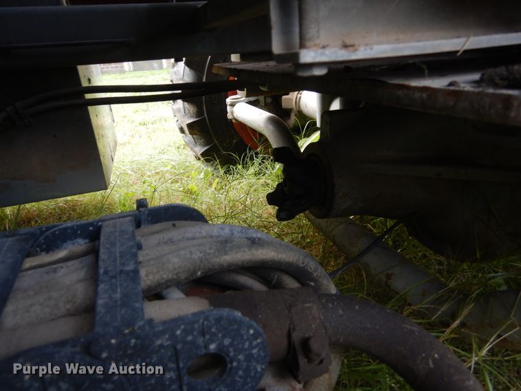 image for item JF9946 Sky Jack SJ8243  scissor lift