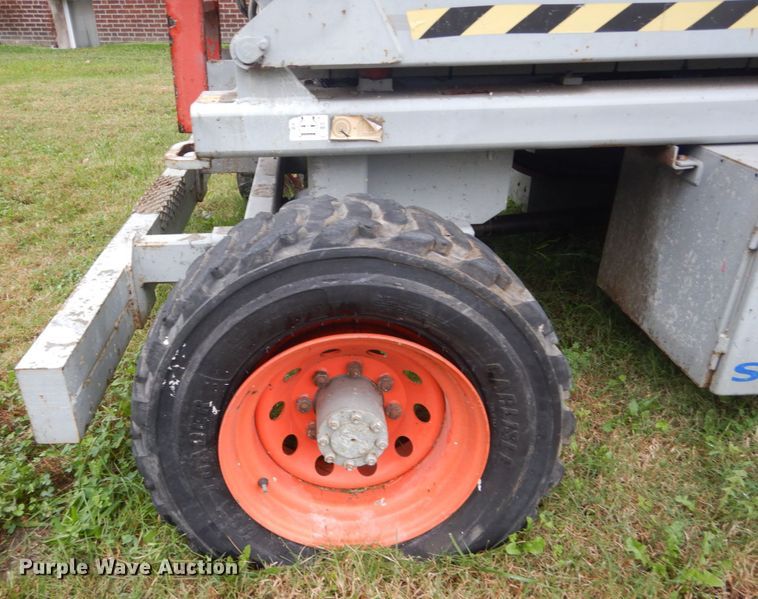 image for item JF9946 Sky Jack SJ8243  scissor lift