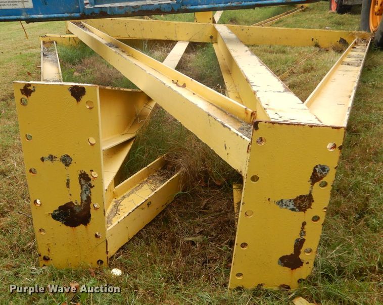 image for item JF9947 Gantry crane