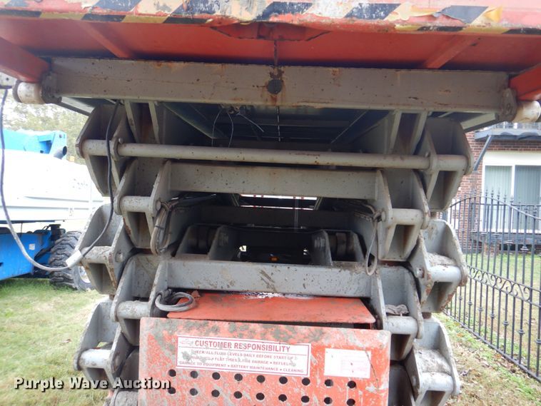 image for item JF9948 Skyjack SJ8850  scissor lift