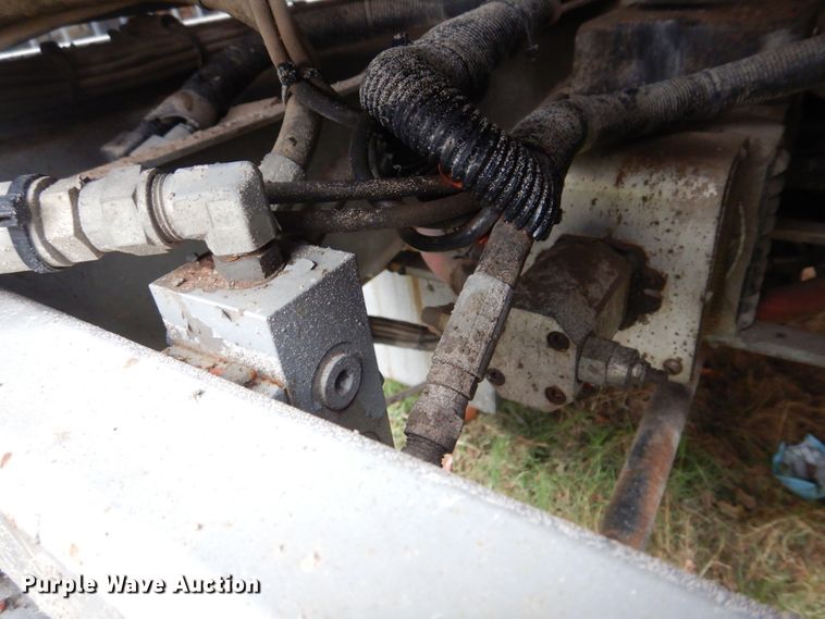 image for item JF9948 Skyjack SJ8850  scissor lift