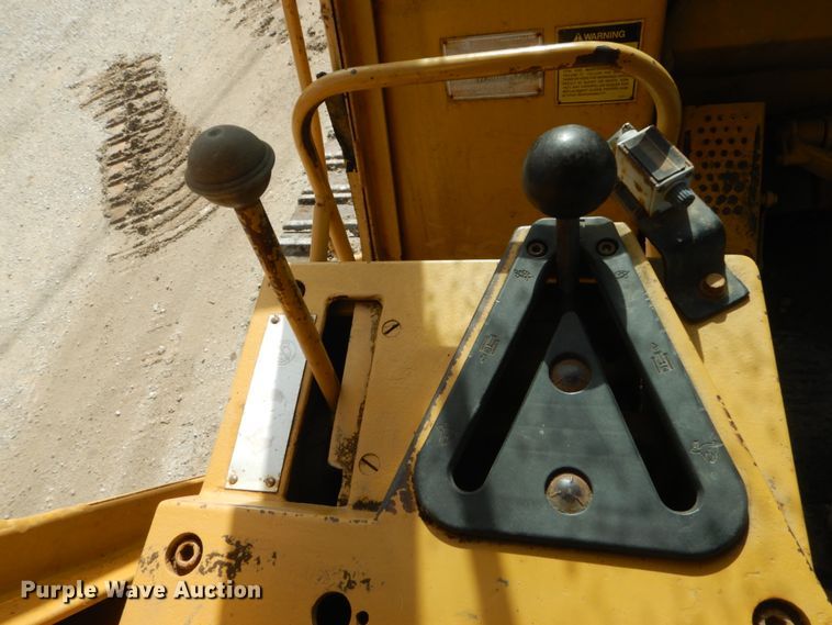 image for item JF9953 1986 Caterpillar 973  track loader