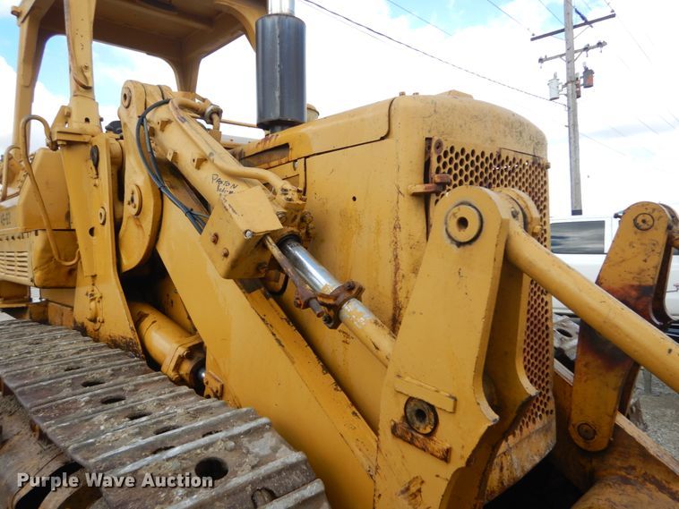 image for item JF9954 1979 Caterpillar 977  track loader