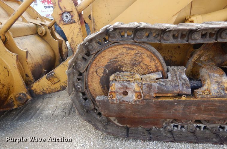 image for item JF9954 1979 Caterpillar 977  track loader