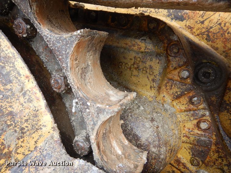 image for item JF9954 1979 Caterpillar 977  track loader