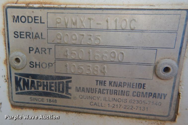 image for item JF9956 2003 Peterbilt 330  pressure digger truck