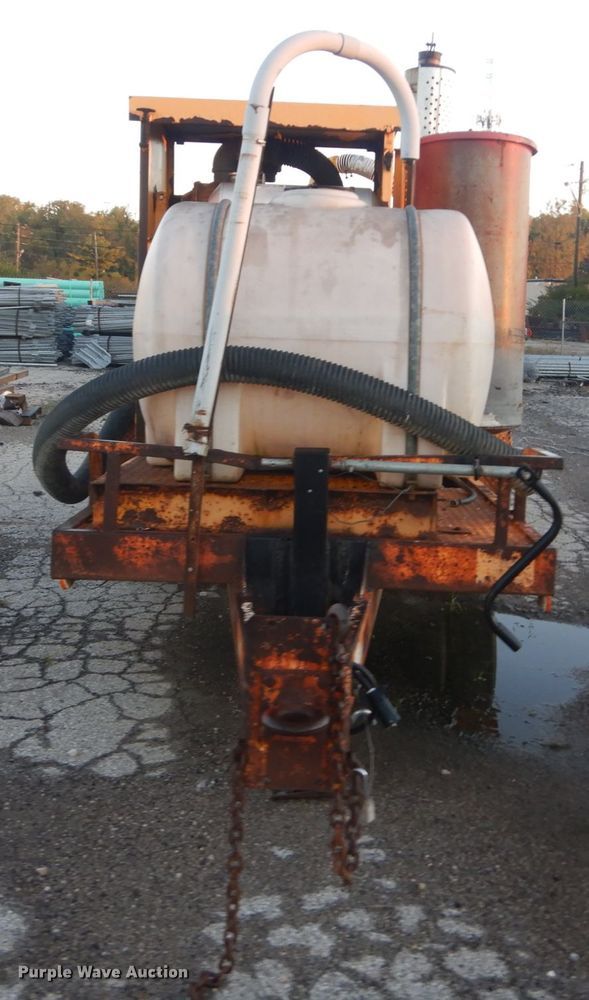 image for item JF9957 1998 Vac-Tron PMD-800  vacuum excavator