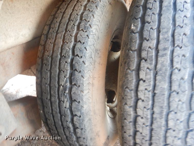 image for item JF9957 1998 Vac-Tron PMD-800  vacuum excavator