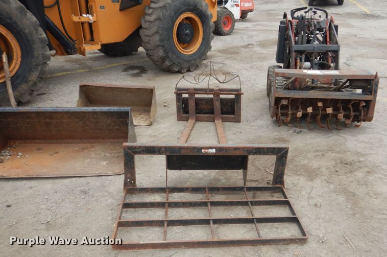 image for item JF9960 Toro Dingo  compact utility loader