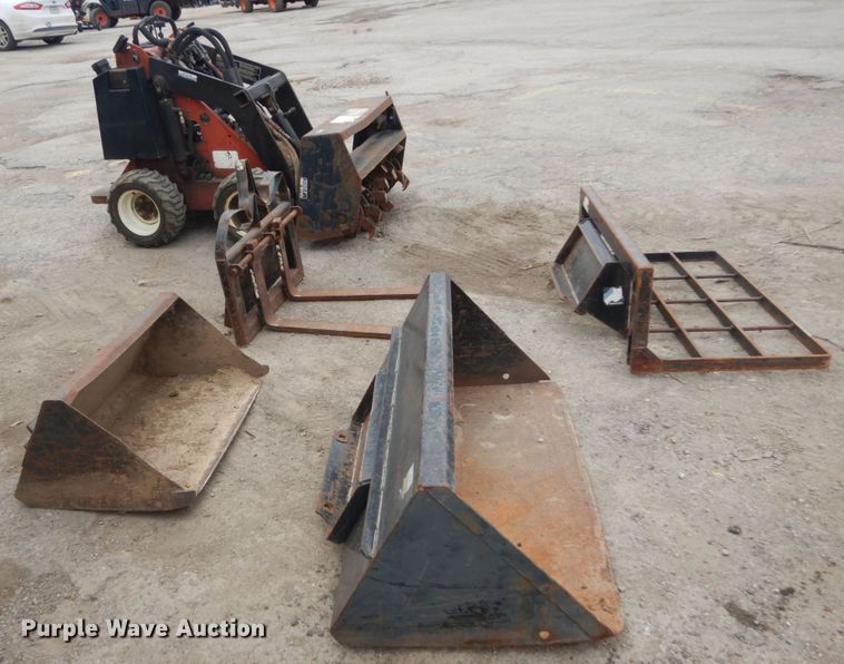 image for item JF9960 Toro Dingo  compact utility loader