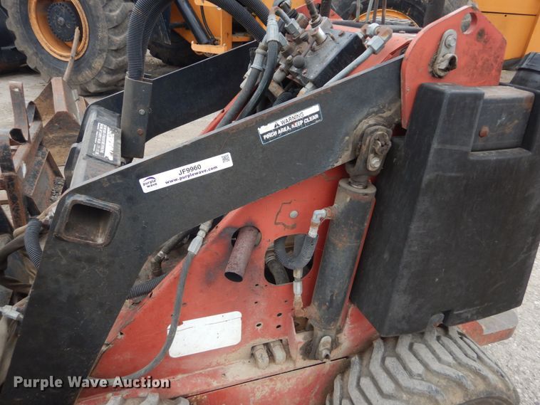 image for item JF9960 Toro Dingo  compact utility loader