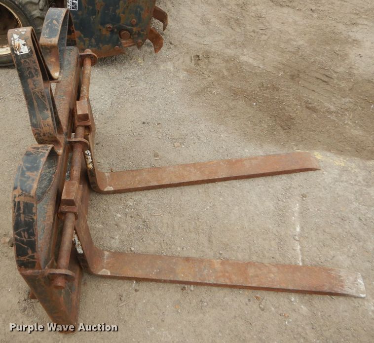 image for item JF9960 Toro Dingo  compact utility loader