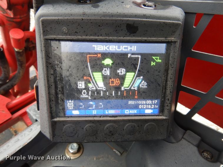 image for item JI9374 2017 Takeuchi TL12R2  tracked skid steer loader