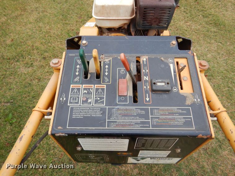 image for item JJ9916 Vermeer RTX100  trencher