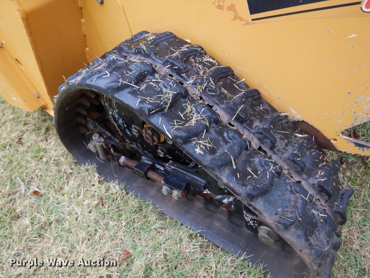 image for item JJ9916 Vermeer RTX100  trencher