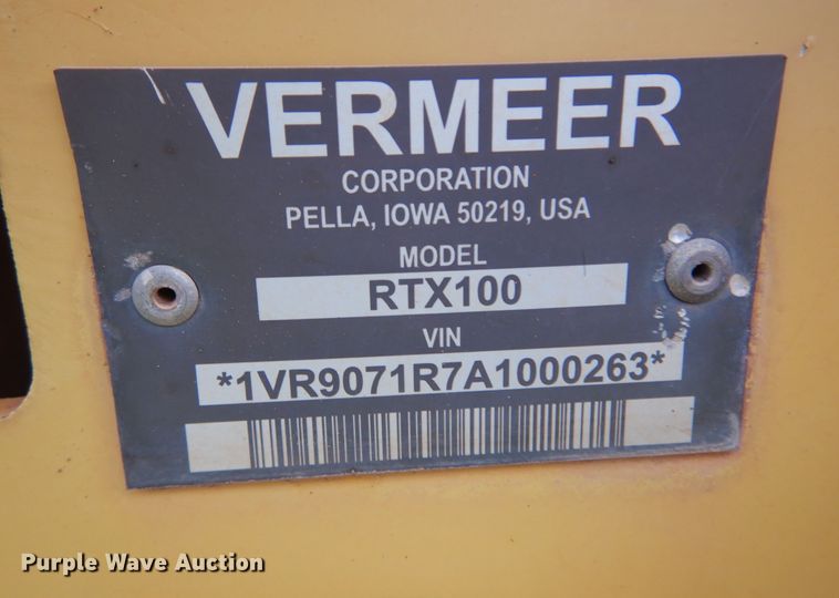 image for item JJ9916 Vermeer RTX100  trencher