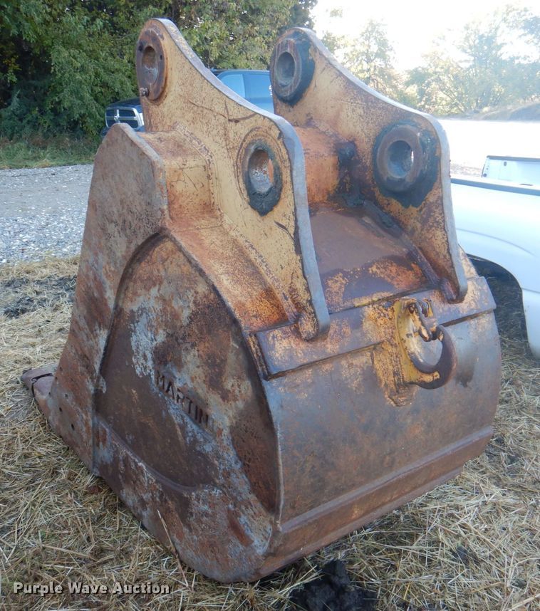 image for item JS9210 Martin  41" W excavator bucket