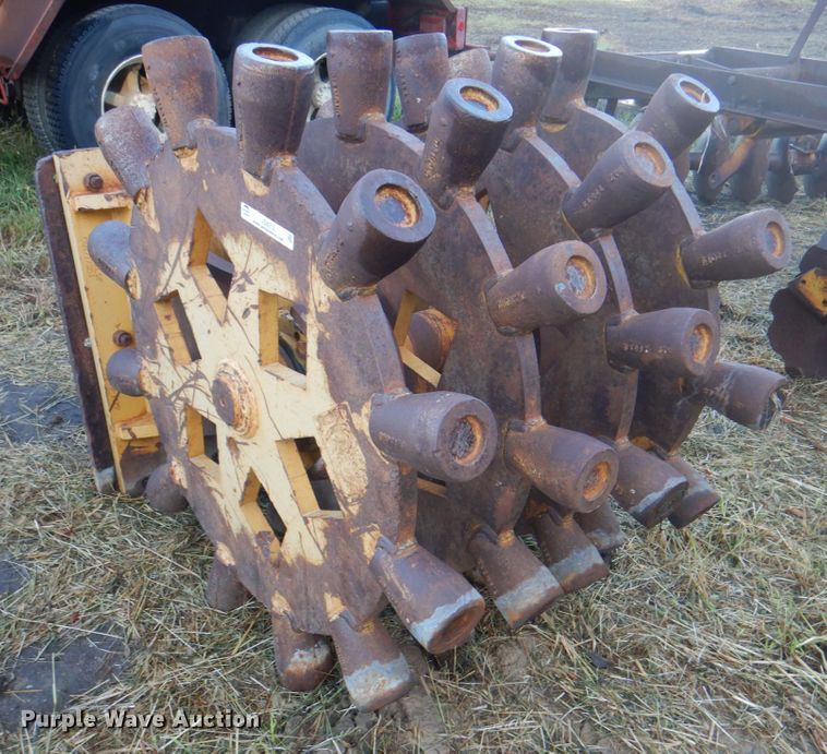 image for item JS9212 American Compaction  36" W excavator compactor wheel