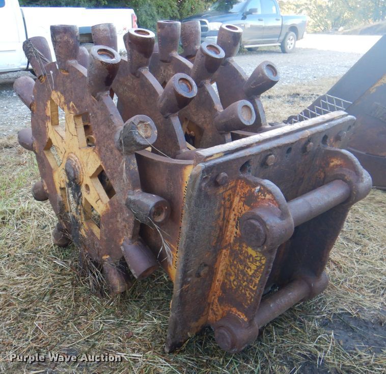 image for item JS9212 American Compaction  36" W excavator compactor wheel