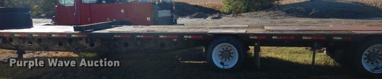 image for item JS9221 2000 Doonan 482DB14  drop deck trailer