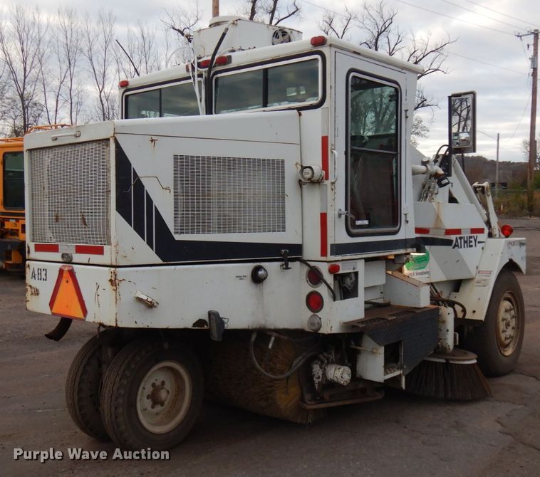 image for item JS9435 1989 Athey H10  street sweeper truck