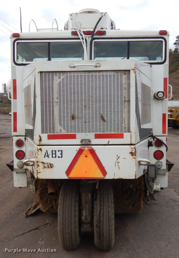 image for item JS9435 1989 Athey H10  street sweeper truck