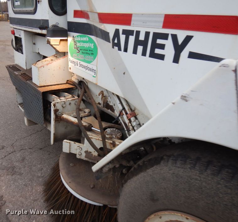 image for item JS9435 1989 Athey H10  street sweeper truck