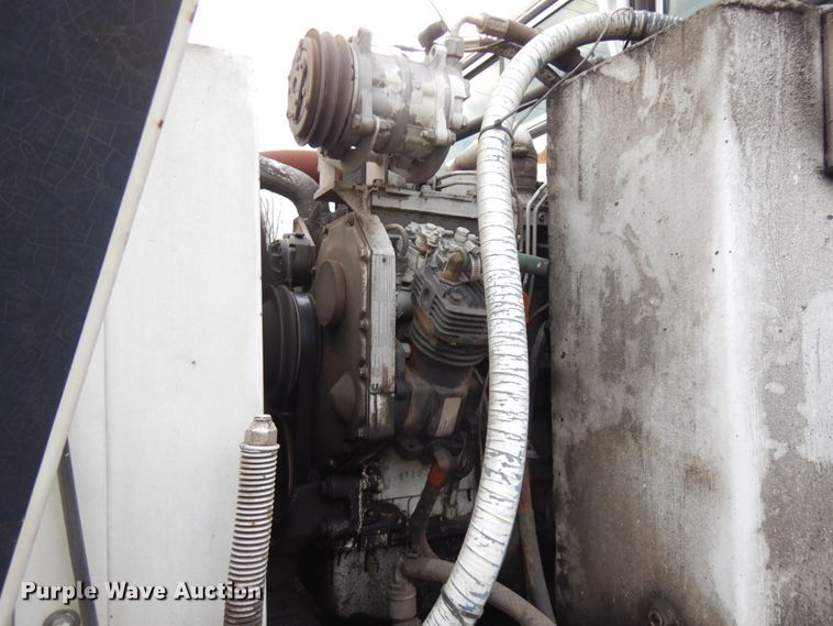 image for item JS9435 1989 Athey H10  street sweeper truck