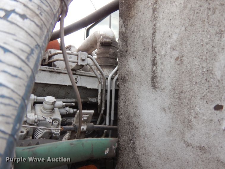 image for item JS9435 1989 Athey H10  street sweeper truck