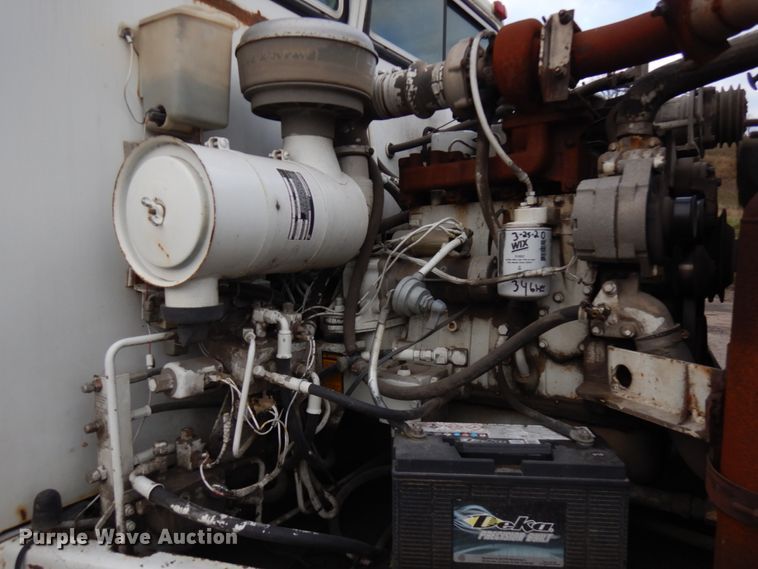 image for item JS9435 1989 Athey H10  street sweeper truck