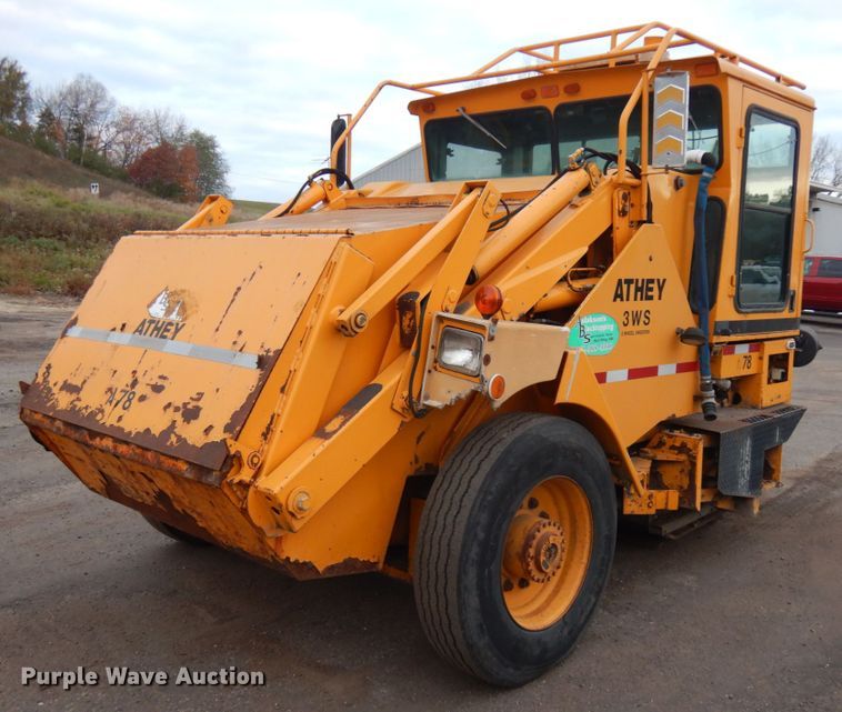 image for item JS9436 1995 Athey 3WS  street sweeper truck