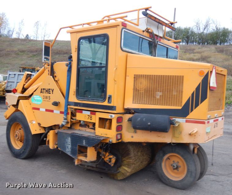 image for item JS9436 1995 Athey 3WS  street sweeper truck