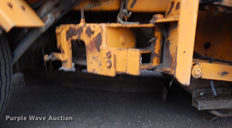 image for item JS9436 1995 Athey 3WS  street sweeper truck