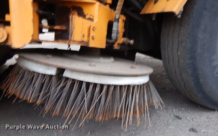 image for item JS9436 1995 Athey 3WS  street sweeper truck