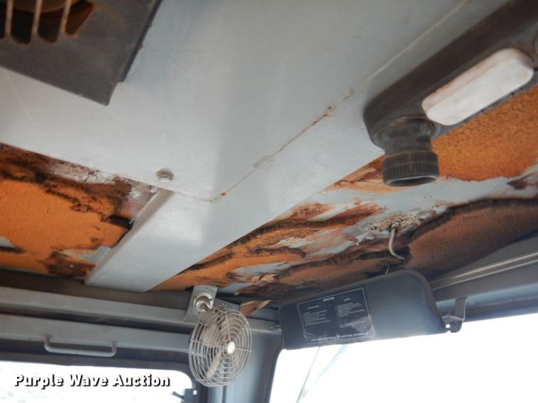 image for item JS9436 1995 Athey 3WS  street sweeper truck