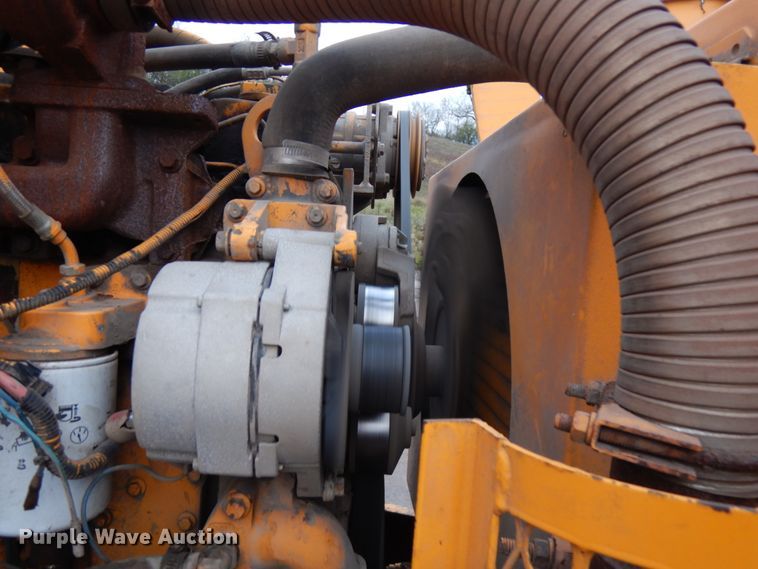 image for item JS9436 1995 Athey 3WS  street sweeper truck