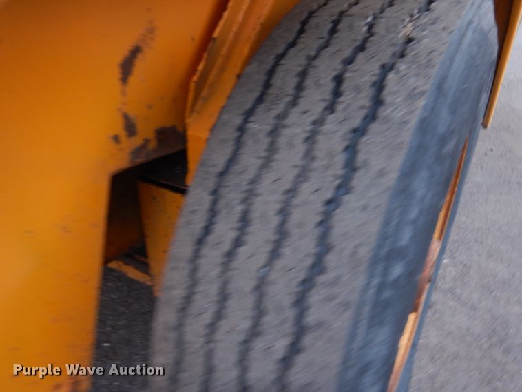 image for item JS9436 1995 Athey 3WS  street sweeper truck