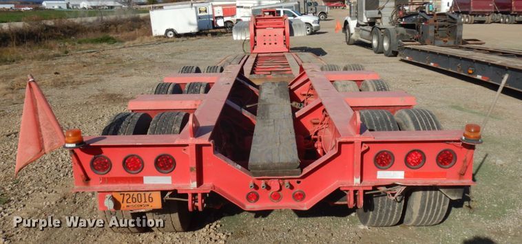 image for item JS9438 2000 Fontaine TH55-FLD  lowboy equipment trailer