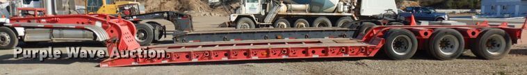 image for item JS9438 2000 Fontaine TH55-FLD  lowboy equipment trailer