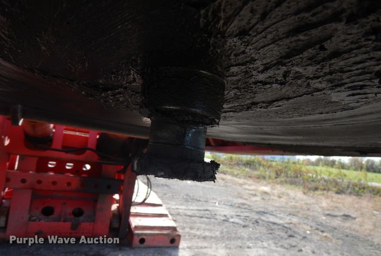 image for item JS9438 2000 Fontaine TH55-FLD  lowboy equipment trailer